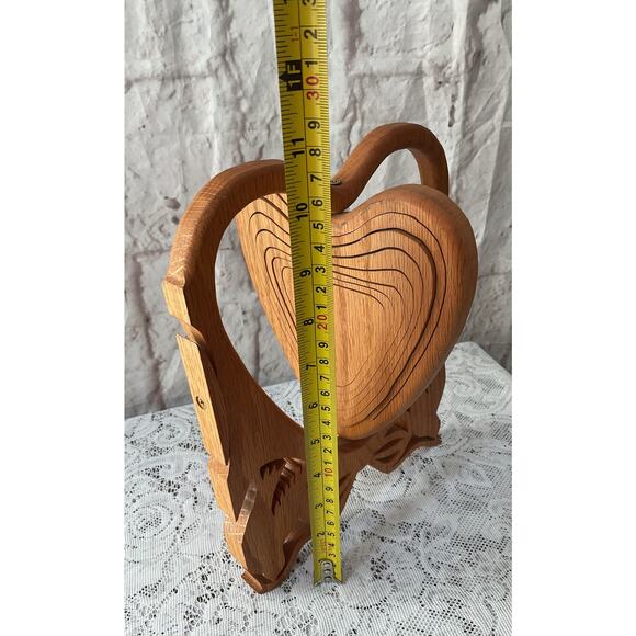 Vintage Freestanding/ Laying Wooden Heart-Shaped Nesting Trivet - Picture 4 of 4